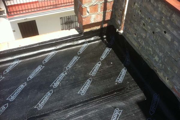 trabajos-de-impermeabilización-de-cubiertas-planas-1